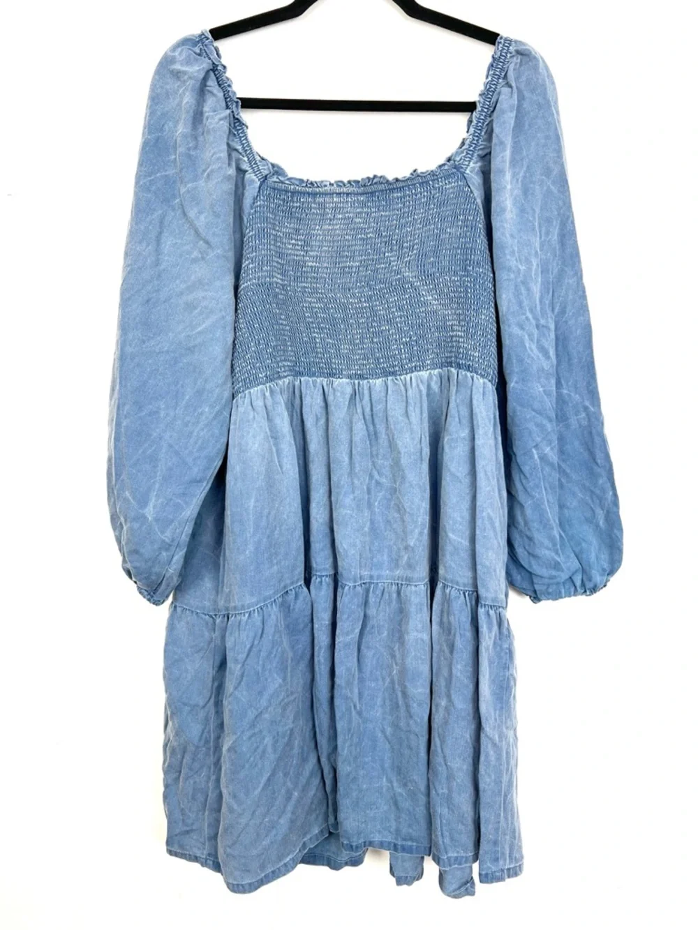 Old Navy Chambray Tiered Babydoll Dress‎ Balloon Sleeve Blue Smocked Back 2X - Picture 6 of 6